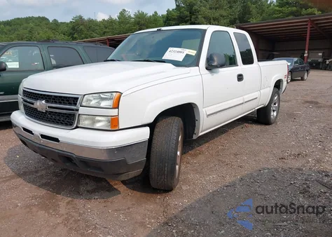2006 Chevrolet Silverado 1500 Lt1 z USA, uszkodzony, nr VIN 1GCEK19B16Z146020